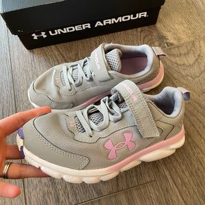 Girls Under Armour Shoes